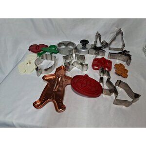 lot of Vintage Plastic Metal Cookie Cutters. Christmas Halloween Hear Shapes